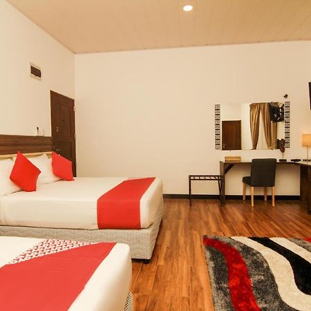Clove Transit Hotel Kotugoda Ngoại thất bức ảnh