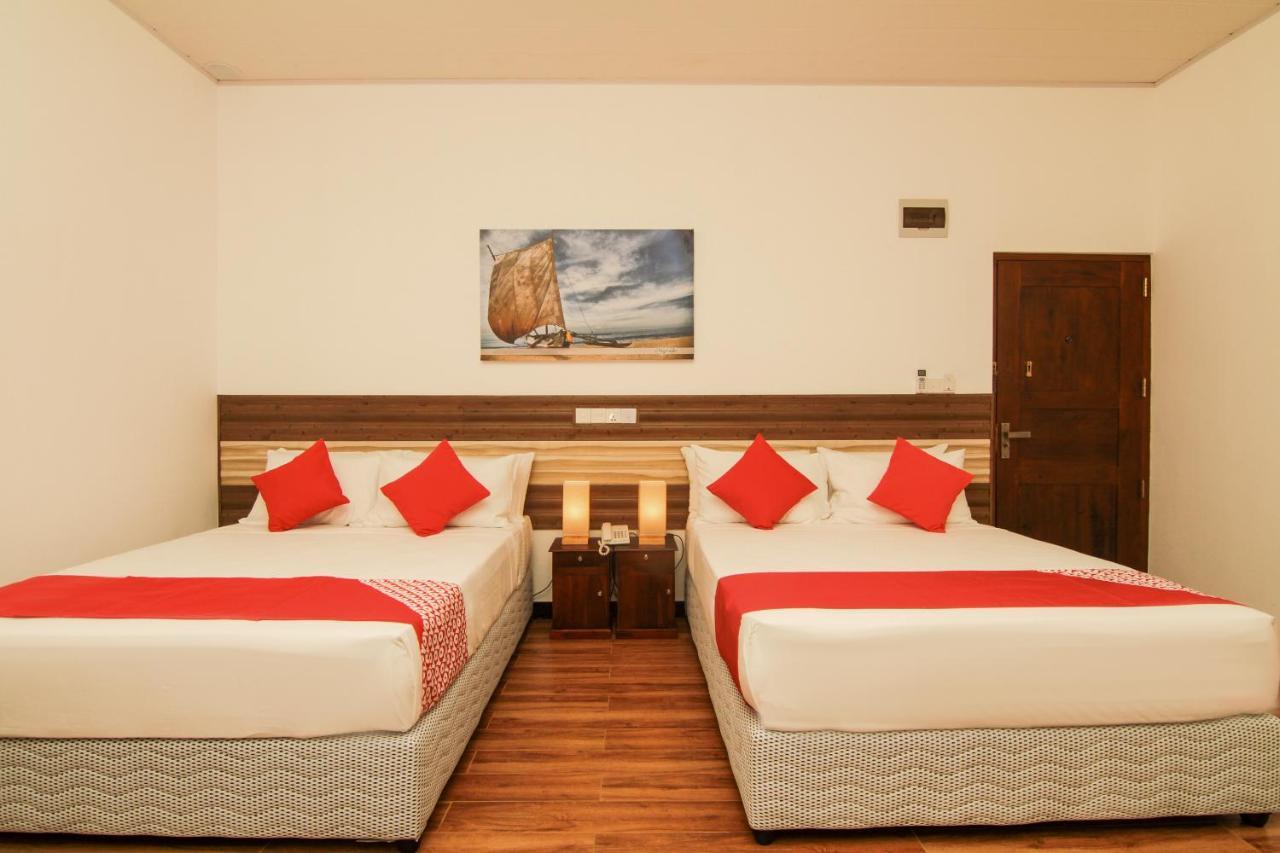 Clove Transit Hotel Kotugoda Ngoại thất bức ảnh