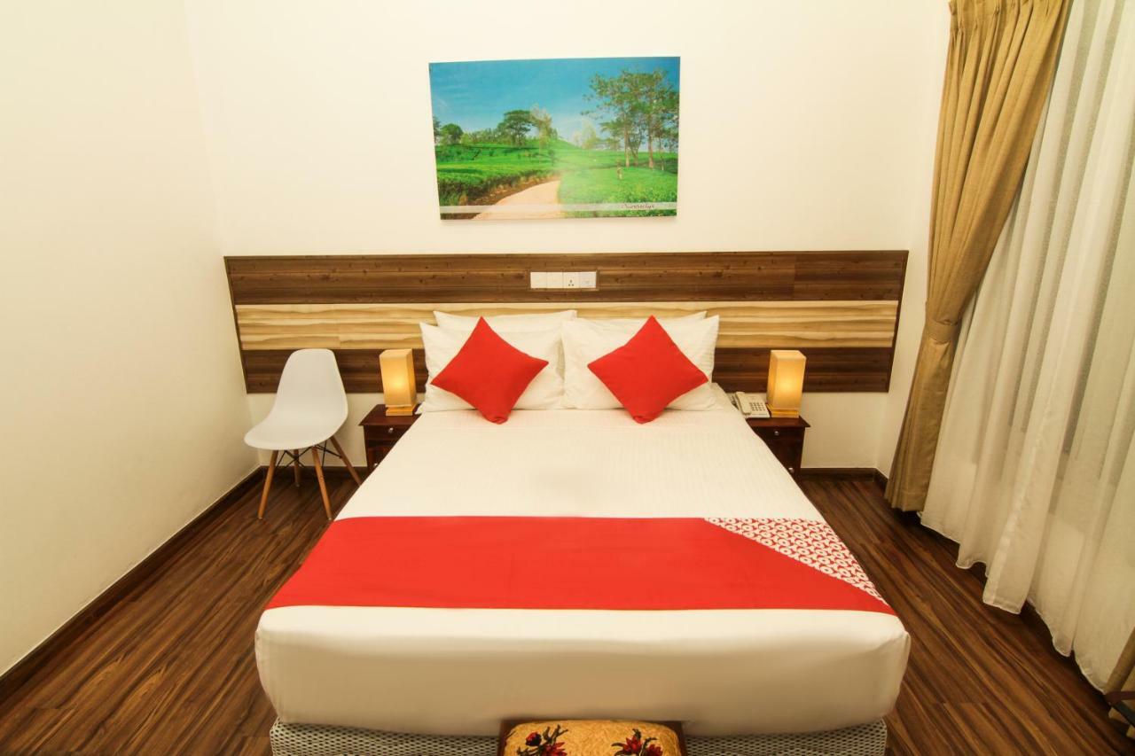 Clove Transit Hotel Kotugoda Ngoại thất bức ảnh
