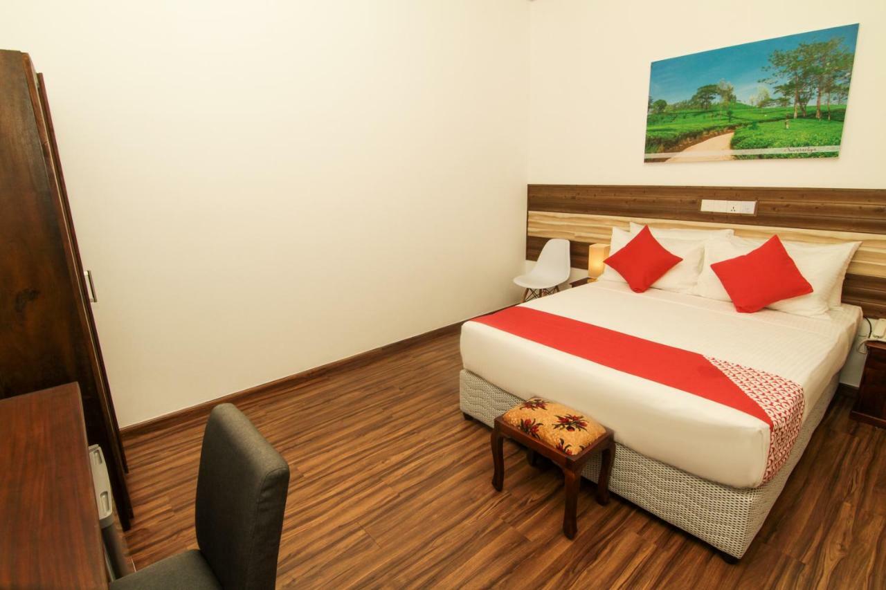 Clove Transit Hotel Kotugoda Ngoại thất bức ảnh