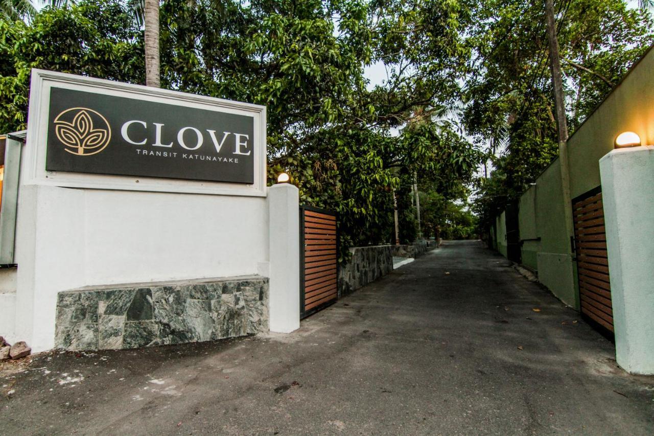Clove Transit Hotel Kotugoda Ngoại thất bức ảnh