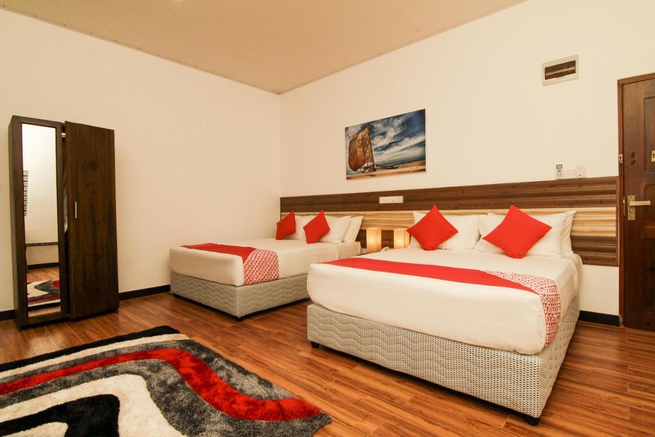 Clove Transit Hotel Kotugoda Ngoại thất bức ảnh